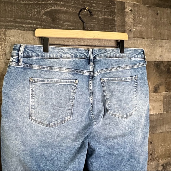 NWT a.n.a 20W Blue Straight Leg Jeans Classic Denim Velcro Closure - Picture 5 of 8